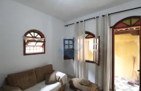 Casa com 5 Quartos à venda, 200m² no Floramar, Belo Horizonte