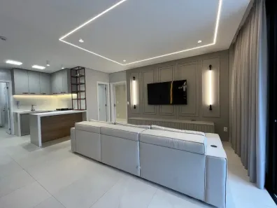 Apartamento com 4 Quartos para alugar, 140m² no Centro, Balneário Camboriú