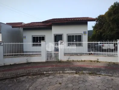 Casa com 3 Quartos à venda, 100m² no Cedrinho, Brusque