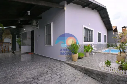 Casa com 3 Quartos à venda, 104m² no Balneário Stella Maris, Peruíbe