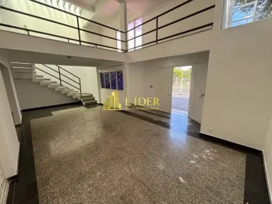 Casa com 3 Quartos à venda, 220m² no Morada da Colina, Uberlândia