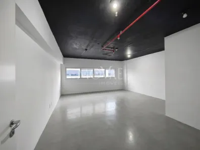 Sala Comercial à venda, 34m² no Parque Residencial Aquarius, São José dos Campos