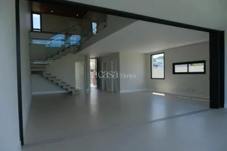 Casa com 3 Quartos à venda, 270m² no Lagoa da Conceição, Florianópolis
