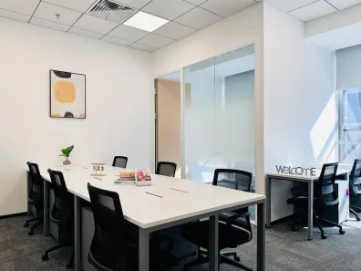 Sala Comercial para alugar, 100m² no Asa Norte, Brasília