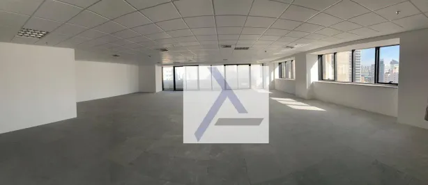 Sala Comercial para venda ou aluguel, 211m² no Várzea da Barra Funda, São Paulo