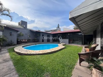 Casa com 3 Quartos à venda, 360m² no Jardim Isabel, Porto Alegre