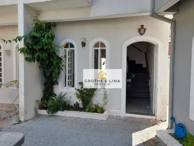Casa de Condomínio com 2 Quartos à venda, 70m² no Loteamento Balneário Camburi, Caraguatatuba