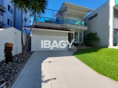 Casa com 4 Quartos para alugar, 315m² no Campinas, São José