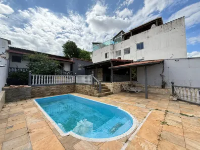 Casa com 2 Quartos à venda, 360m² no Jardim Leblon, Belo Horizonte