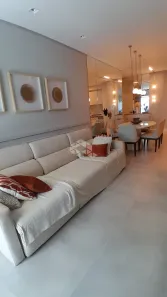 Apartamento com 3 Quartos à venda, 107m² no Jurerê, Florianópolis