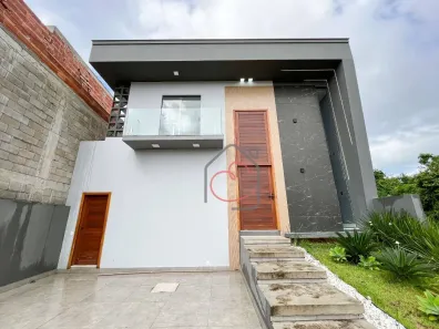 Casa de Condomínio com 4 Quartos à venda, 240m² no Lagoa, Macaé