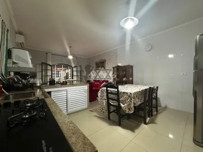 Casa com 4 Quartos à venda, 245m² no Jardim das Gaivotas, Caraguatatuba