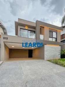 Casa de Condomínio com 4 Quartos à venda, 345m² no Alphaville, Santana de Parnaíba