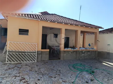 Casa com 3 Quartos à venda, 160m² no Centro, Porangaba