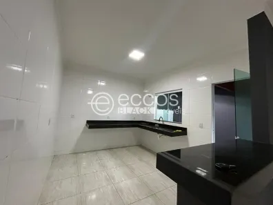 Casa com 2 Quartos à venda, 90m² no Jardim Europa, Uberlândia