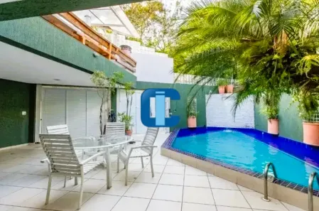 Casa com 3 Quartos à venda, 280m² no Vila Madalena, São Paulo