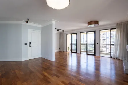 Apartamento com 3 Quartos à venda, 220m² no Vila Suzana, São Paulo