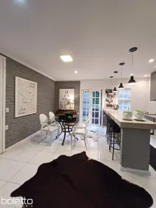 Casa com 2 Quartos à venda, 150m² no Rio Branco, Porto Alegre