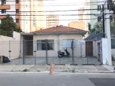 Casa com 1 Quarto à venda, 500m² no Jardim das Acácias, São Paulo