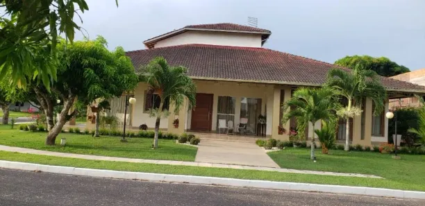 Casa de Condomínio com 4 Quartos à venda, 450m² no Jaderlândia, Castanhal