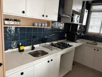 Apartamento com 2 Quartos para alugar, 45m² no Santo Cristo, Rio de Janeiro