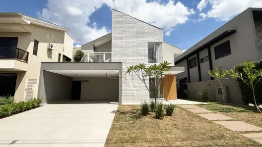 Casa de Condomínio com 4 Quartos para alugar, 400m² no Esperança, Londrina