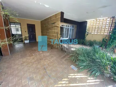 Casa com 3 Quartos para venda ou aluguel, 280m² no Indianópolis, São Paulo