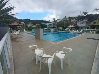 Casa de Condomínio com 2 Quartos para alugar, 100m² no Várzea do Ranchinho, Camboriú