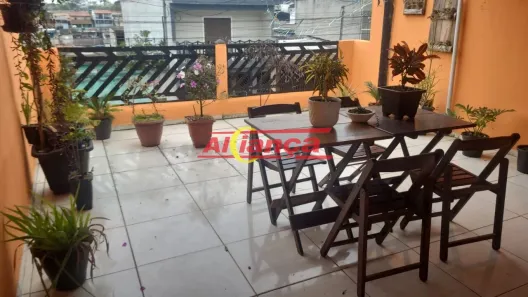 Sobrado com 3 Quartos à venda, 189m² no Parque Piratininga, Itaquaquecetuba