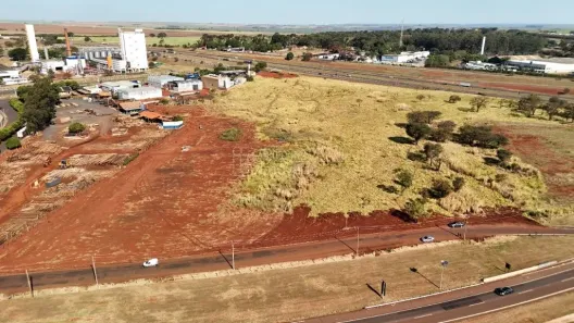 Lote/Terreno à venda, 5812m² no Parque das Hortências, Araraquara