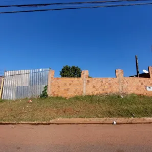 Lote/Terreno à venda, 398m² no Jardim Colúmbia, Campo Grande