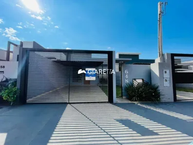 Sobrado com 2 Quartos para alugar, 115m² no Jardim Parizotto, Toledo