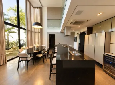Casa de Condomínio com 3 Quartos para alugar, 250m² no Cidade Santos Dumont, Jundiaí