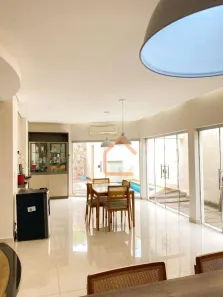 Casa com 3 Quartos à venda, 202m² no Pousada dos Campos III, Pouso Alegre