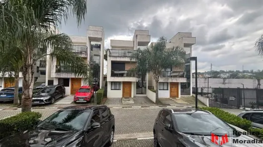 Casa de Condomínio com 4 Quartos à venda, 150m² no Parque Rincão, Cotia