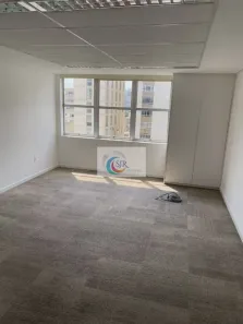 Sala Comercial para alugar, 300m² no Cerqueira César, São Paulo