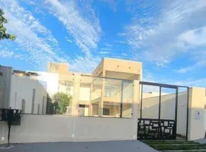 Casa com 4 Quartos à venda, 320m² no Região dos Lagos, Brasília