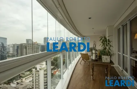 Apartamento com 3 Quartos à venda, 202m² no Itaim Bibi, São Paulo