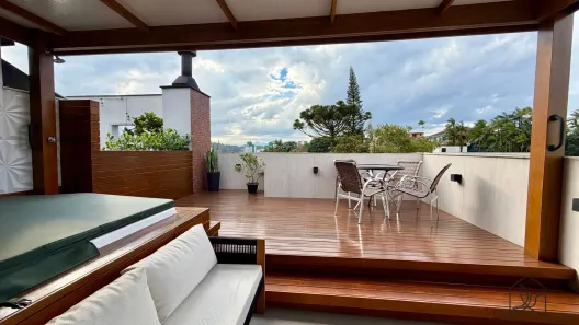 Cobertura com 3 Quartos à venda, 172m² no Saguaçu, Joinville