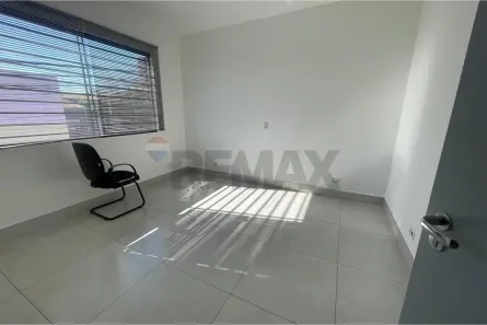 Sala Comercial para alugar, 12m² no Jardim Elite, Piracicaba