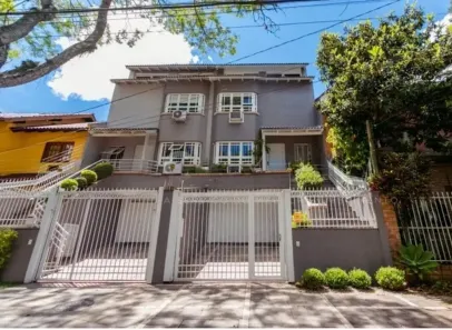 Casa com 3 Quartos à venda, 260m² no Jardim Itu, Porto Alegre