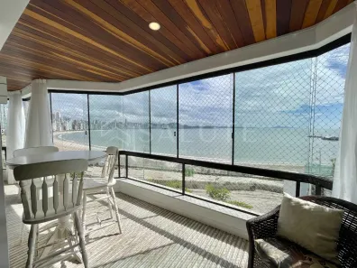 Apartamento com 3 Quartos para alugar, 158m² no Centro, Balneário Camboriú
