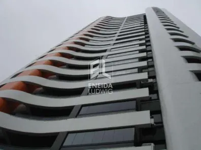 Apartamento com 4 Quartos à venda, 135m² no Candeal, Salvador