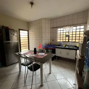 Casa com 2 Quartos à venda, 67m² no Jardim Maria Cristina, Rio Claro