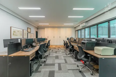 Sala Comercial à venda, 205m² no Centro, Curitiba
