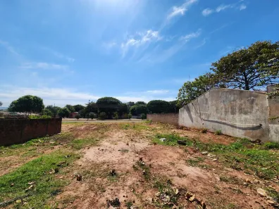 Lote/Terreno à venda, 375m² no Centro, Paranacity
