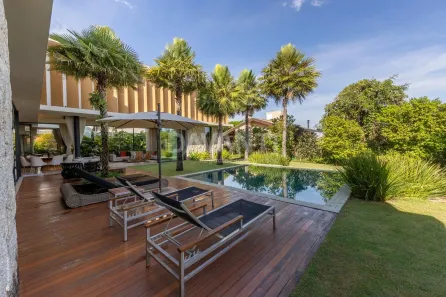 Casa de Condomínio com 4 Quartos à venda, 613m² no Chácaras Alpina, Valinhos