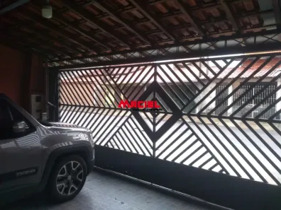 Sobrado com 3 Quartos à venda, 110m² no Jardim Torrão de Ouro, São José dos Campos