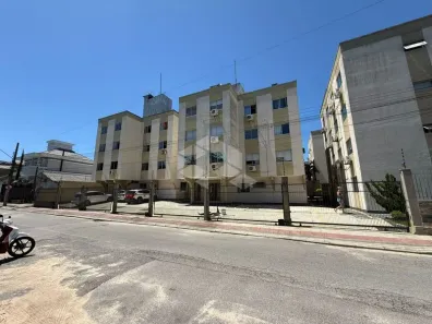 Apartamento com 2 Quartos para alugar, 48m² no Serraria, São José