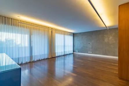 Apartamento com 3 Quartos para alugar, 176m² no Sumarezinho, São Paulo